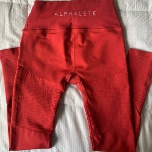 R6 Alphalete Legging